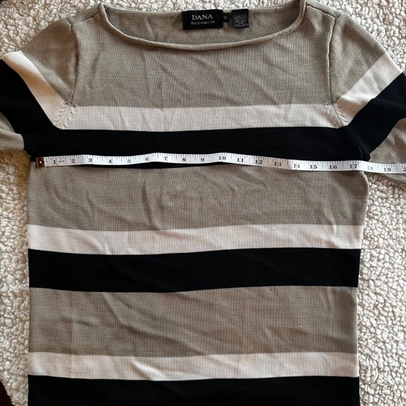 Dana Buchman 100% Silk Black/Tan Striped Sweater Size Medium - Picture 5 of 10